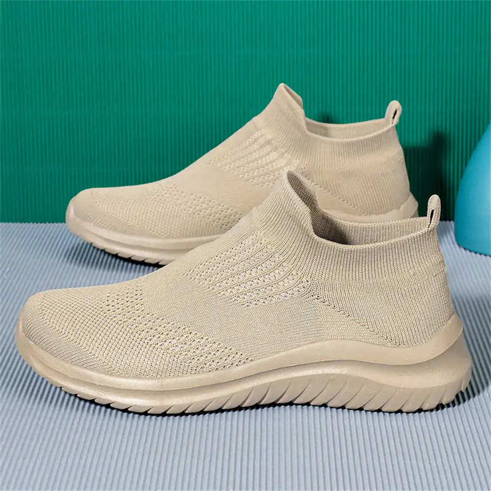 Beige weiche neue Neuheit Tenn – Streetwear Brand Red Bewertung und Preis