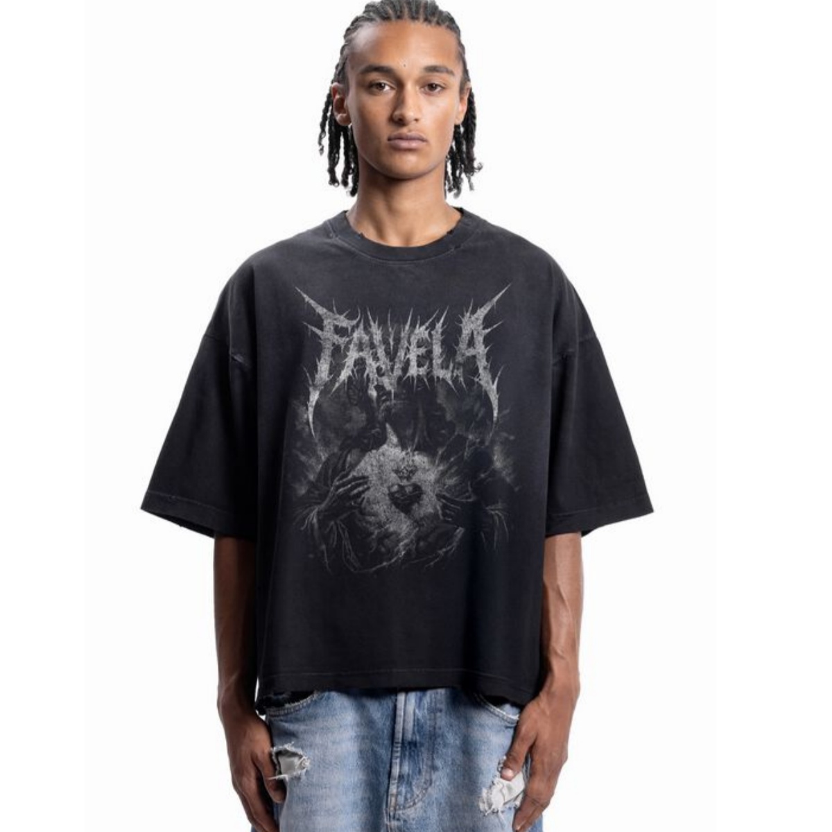 Sacred Heart Metal Font Street – Streetwear Brand Fonts Bewertung und Preis